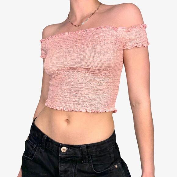 Urban Outfitters Pink off the shoulder runched fitted crop top - size XS - Picture 1 of 8